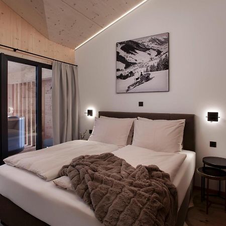Saalbach Suites By Alps Resorts Bagian luar foto