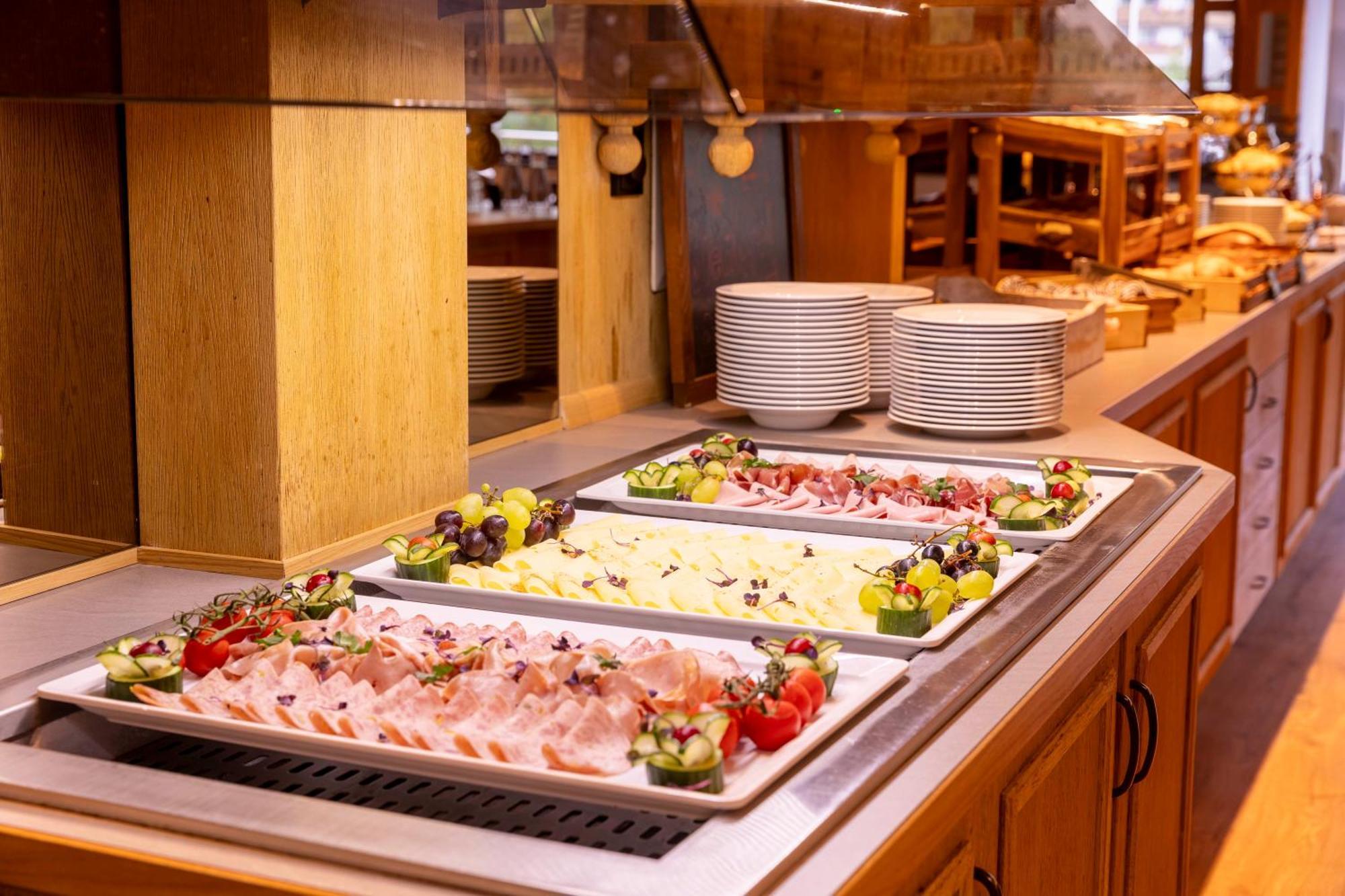 Saalbach Suites By Alps Resorts Bagian luar foto