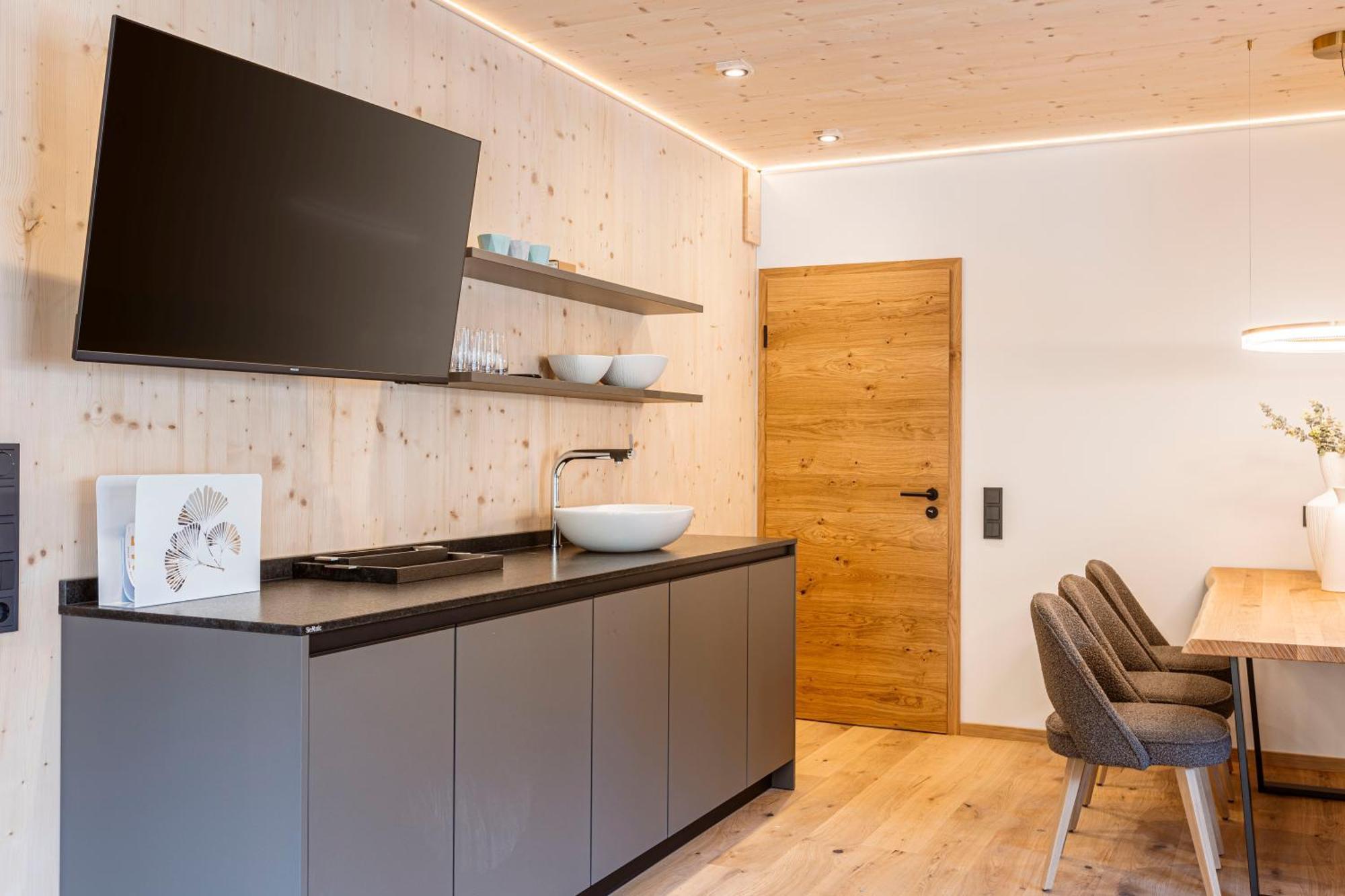 Saalbach Suites By Alps Resorts Bagian luar foto