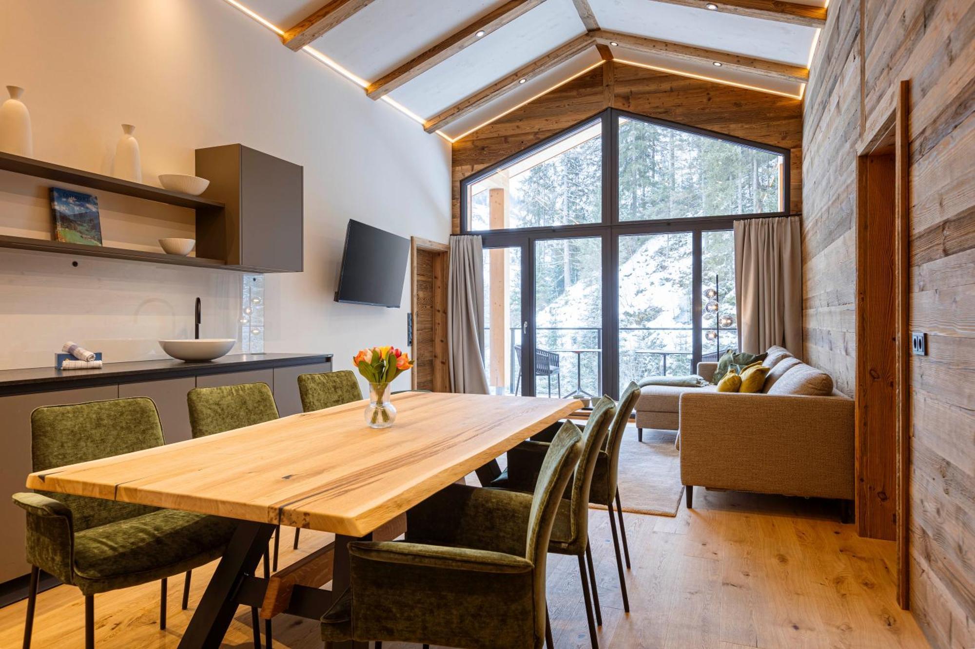 Saalbach Suites By Alps Resorts Bagian luar foto