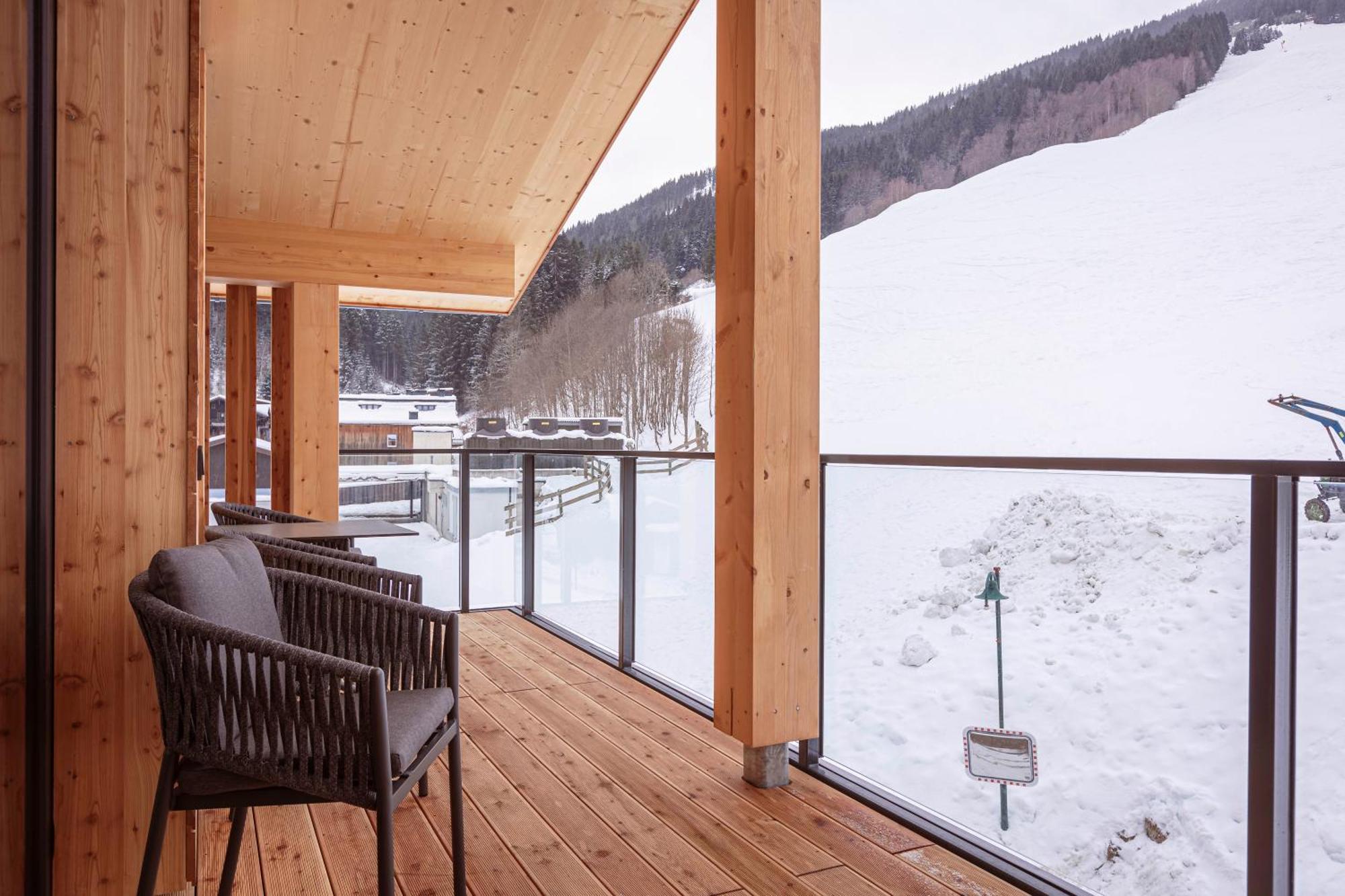 Saalbach Suites By Alps Resorts Bagian luar foto